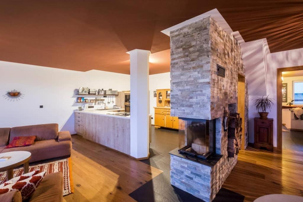 Wohlfuehloase Mit Blick Auf Trier Apartment Luaran gambar